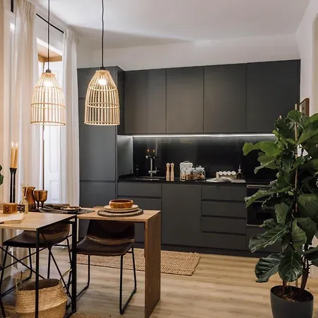 Inski - And Terrace In Avenidas Novas Apartamento *