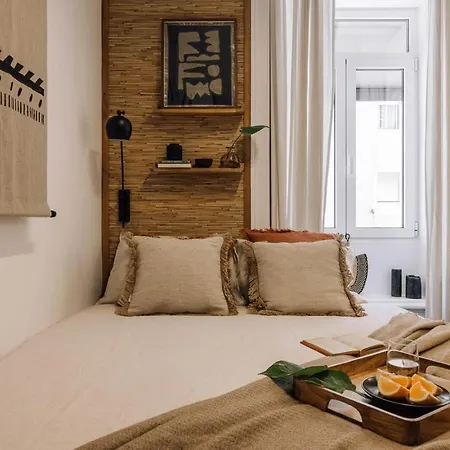 Inski - And Terrace In Avenidas Novas アパート