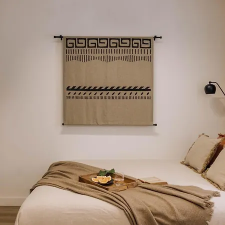 Inski - And Terrace In Avenidas Novas